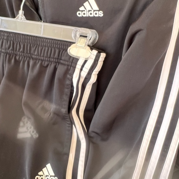 Addidas Tracksuits Set - Picture 3 of 8